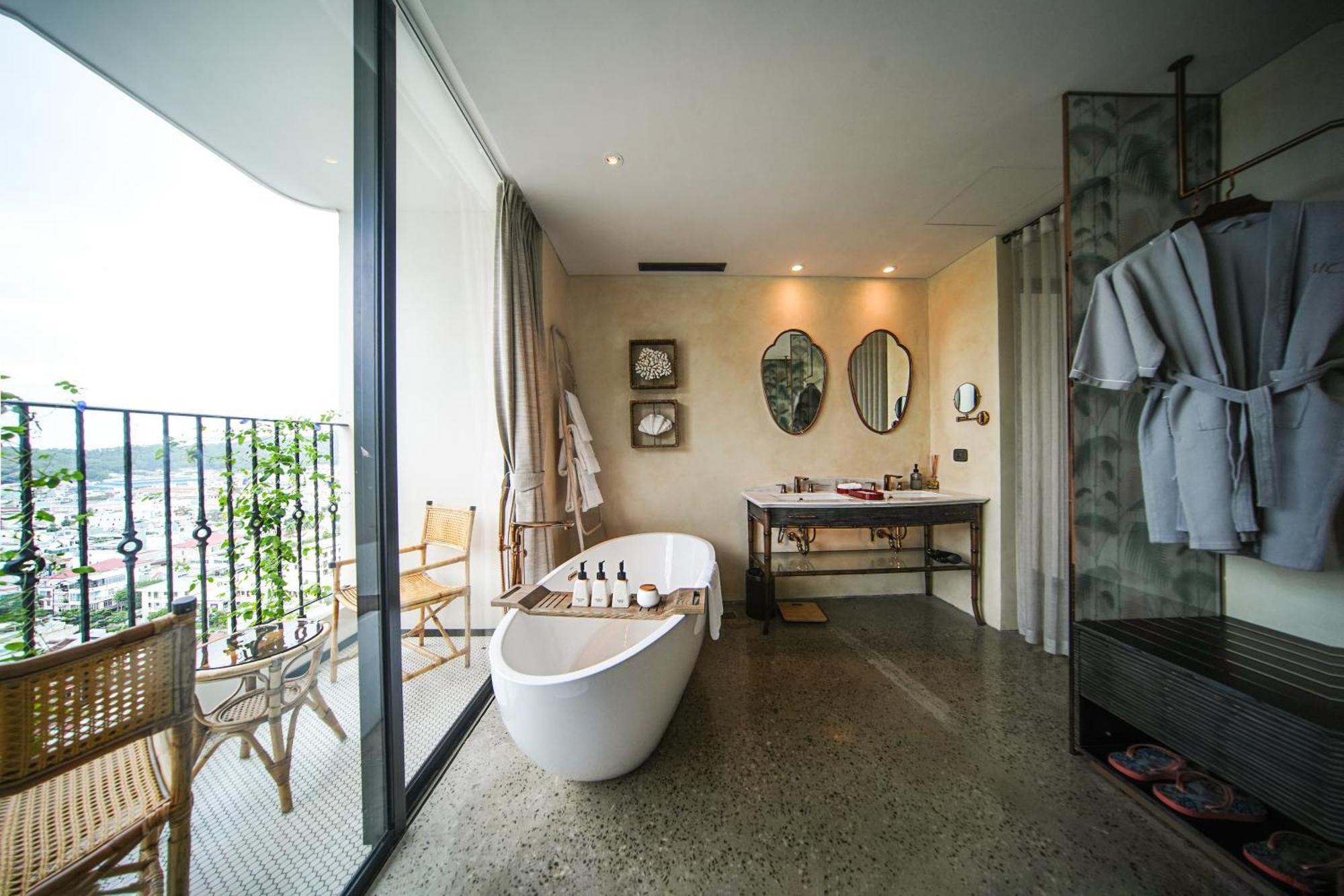 L'Amor Boutique Hotel Quy Nhon Exterior photo